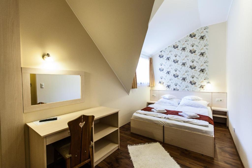 Piroska Csarda Es Panzio Bed and Breakfast Σίοφοκ Εξωτερικό φωτογραφία