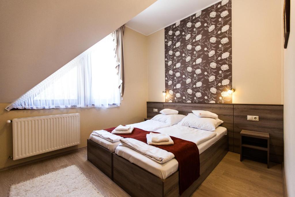 Piroska Csarda Es Panzio Bed and Breakfast Σίοφοκ Δωμάτιο φωτογραφία